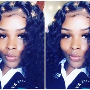 Meet your Posher, Ashia